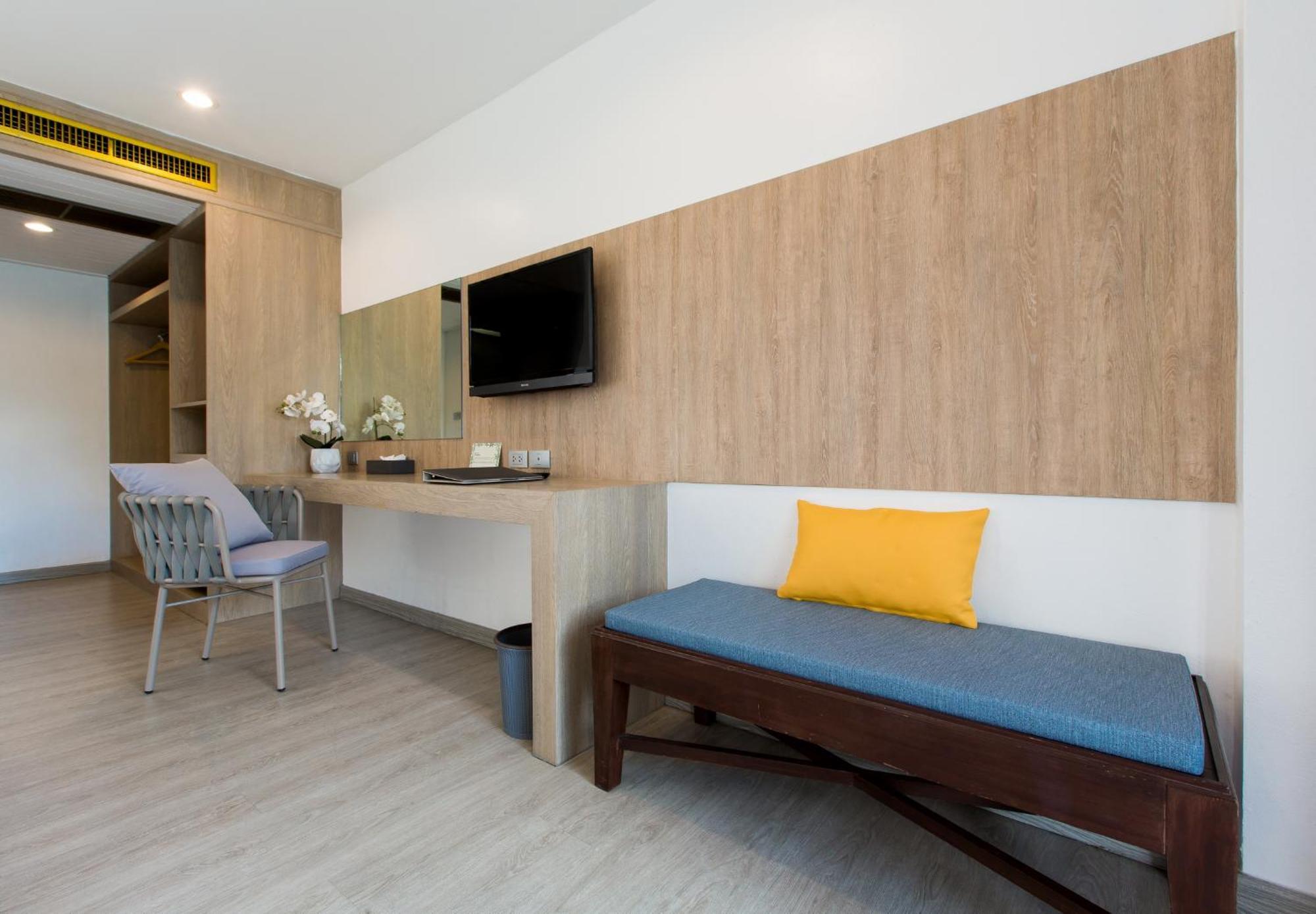 Coconut Village Resort Phuket - Sha Extra Plus Patong Екстер'єр фото