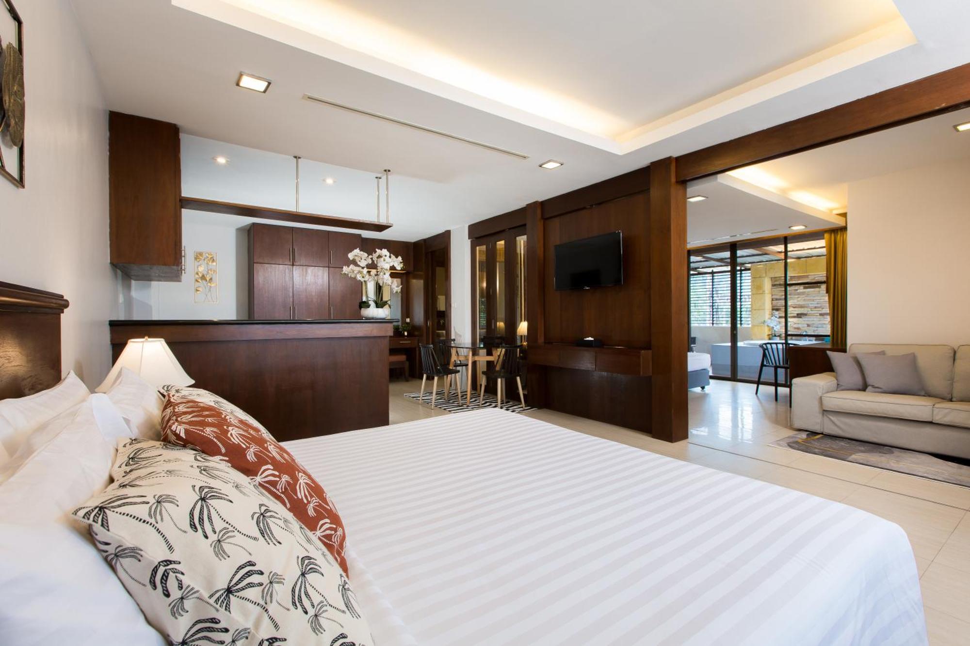 Coconut Village Resort Phuket - Sha Extra Plus Patong Екстер'єр фото