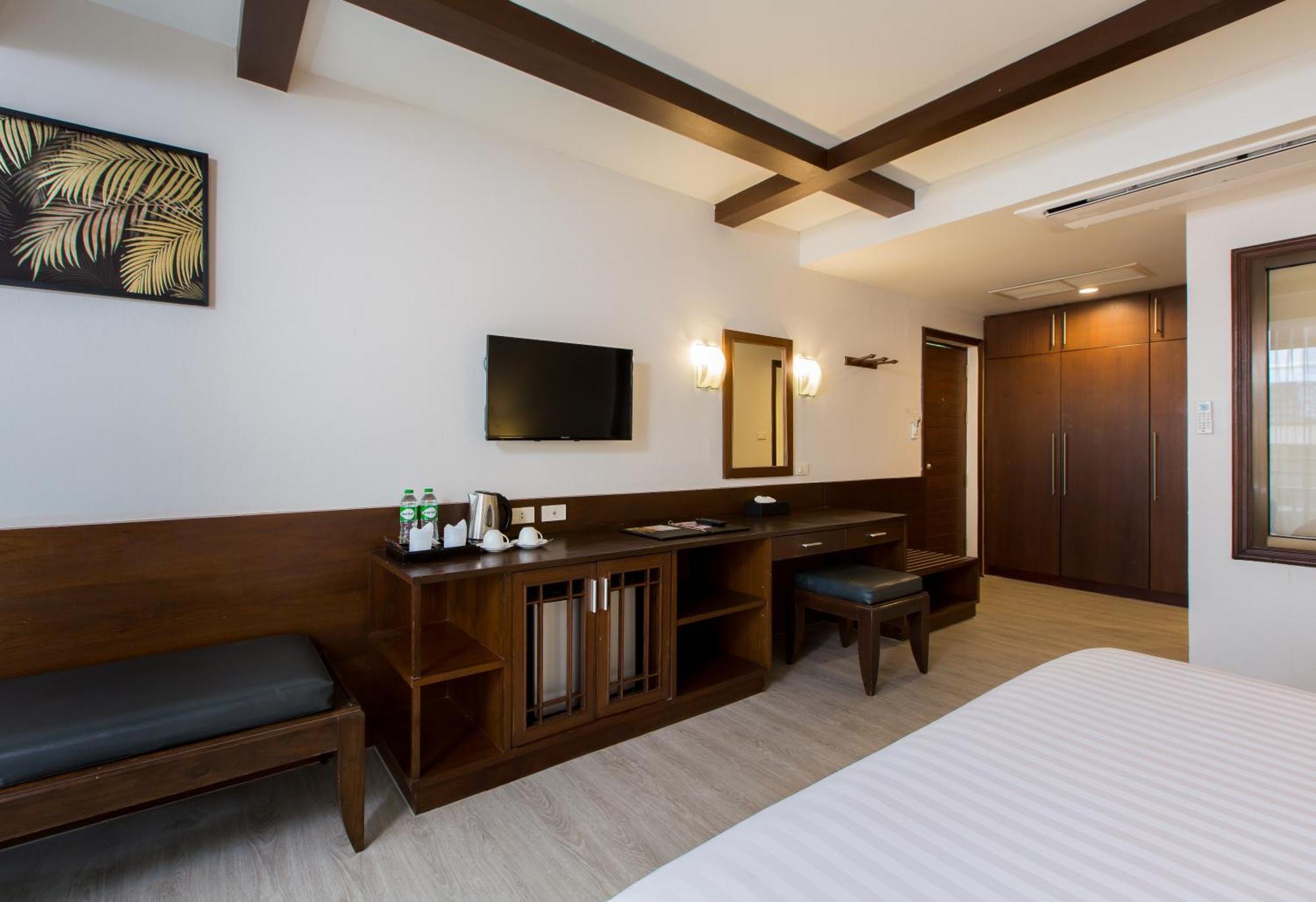Coconut Village Resort Phuket - Sha Extra Plus Patong Екстер'єр фото