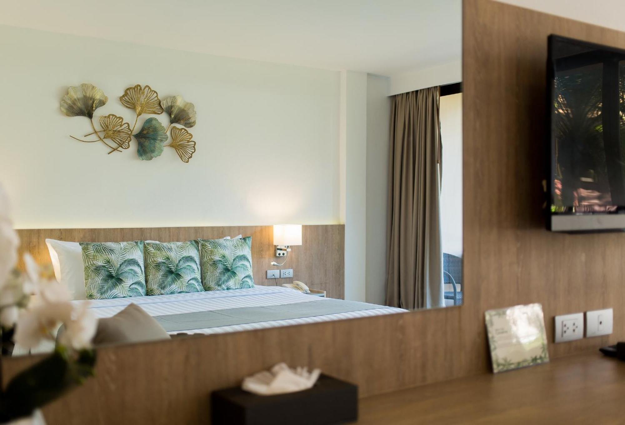 Coconut Village Resort Phuket - Sha Extra Plus Patong Екстер'єр фото