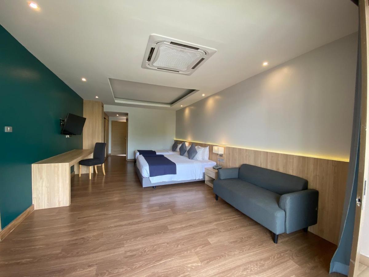 Coconut Village Resort Phuket - Sha Extra Plus Patong Номер фото